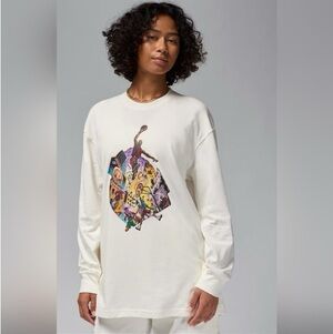 NWT Jordan Women’s Oversized Graphic Long Sleeve T-Shirt